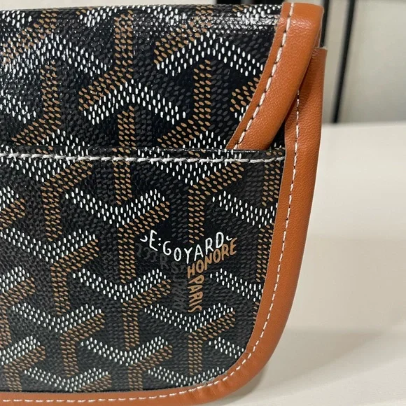 Chevron Style Envelope Pouch Wallet, Brown/Tan - Inspiration- 20x11 cm - Picture 6 of 11